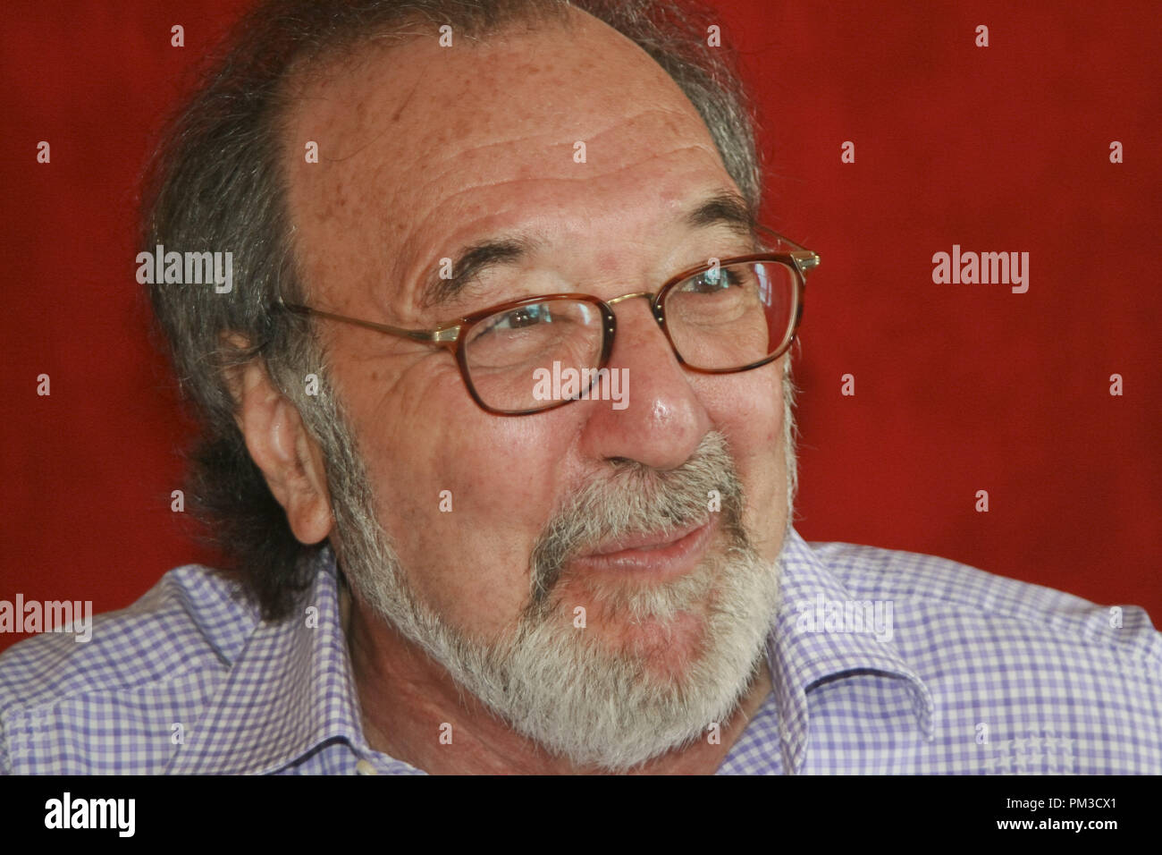 James L. Brooks' Alles, was Sie Sitzung erhielt' Portrait, 2. Juli 2010. Reproduktion von amerikanischen Boulevardzeitungen ist absolut verboten. Datei Referenz # 30339 021 GFS nur für redaktionelle Verwendung - Alle Rechte vorbehalten Stockfoto