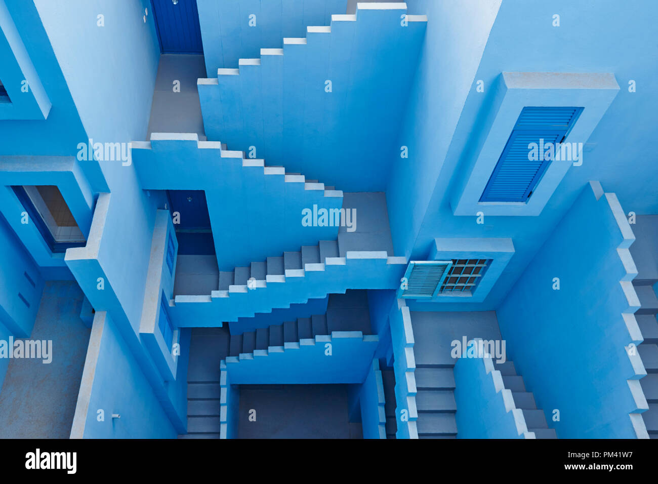 Geometrische Designs. Die rote Wand, La Manzanera. Calpe, Spanien Stockfoto