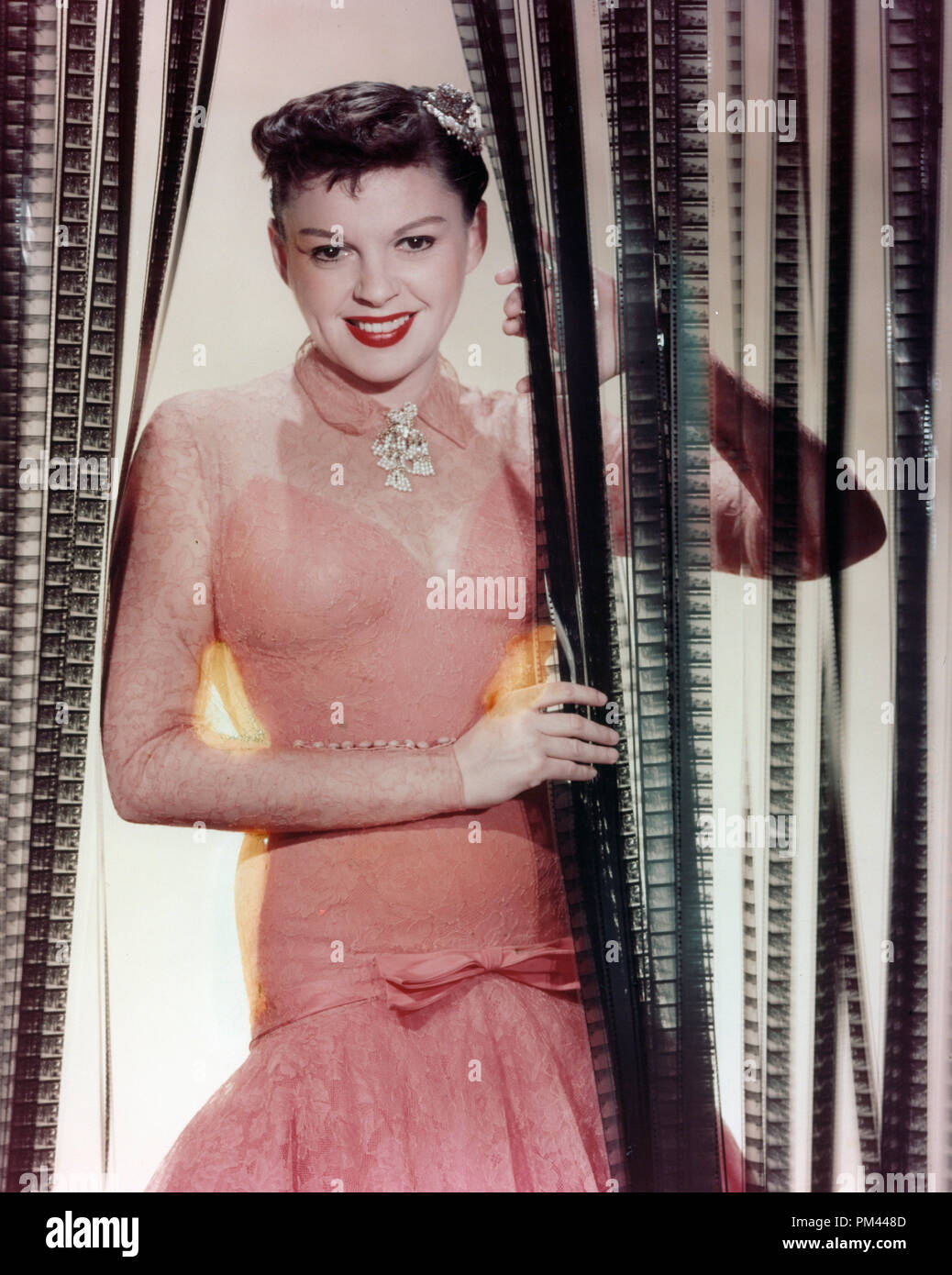Judy Garland, circa 1956. Datei Referenz Nr. 1017 009 THA Stockfoto