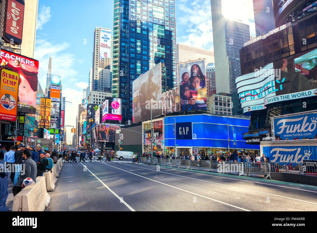 New York City, Vereinigte Staaten - 2 November, 2017: Manhattan der 7. Avenue in der Nähe des Time Square Stockfoto