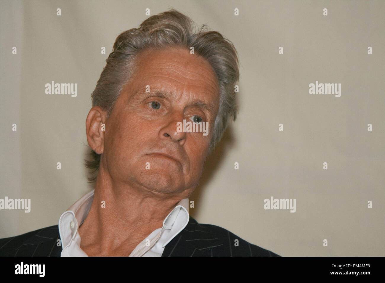 Michael Douglas olitary Man' Portrait Session, 19. Mai 2010. Reproduktion von amerikanischen Boulevardzeitungen ist absolut verboten. Datei Referenz # 30265 015 GFS nur für redaktionelle Verwendung - Alle Rechte vorbehalten Stockfoto