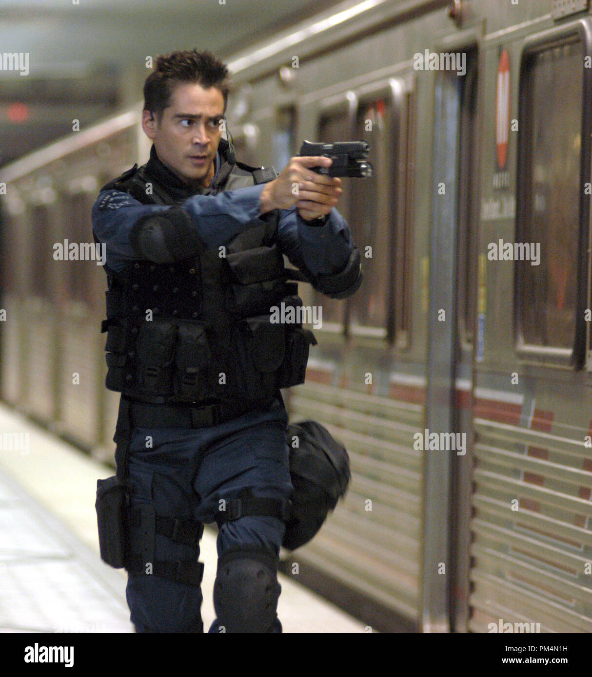 S.W.A.T. Colin Farrell © 2003 Columbia Pictures Stockfoto