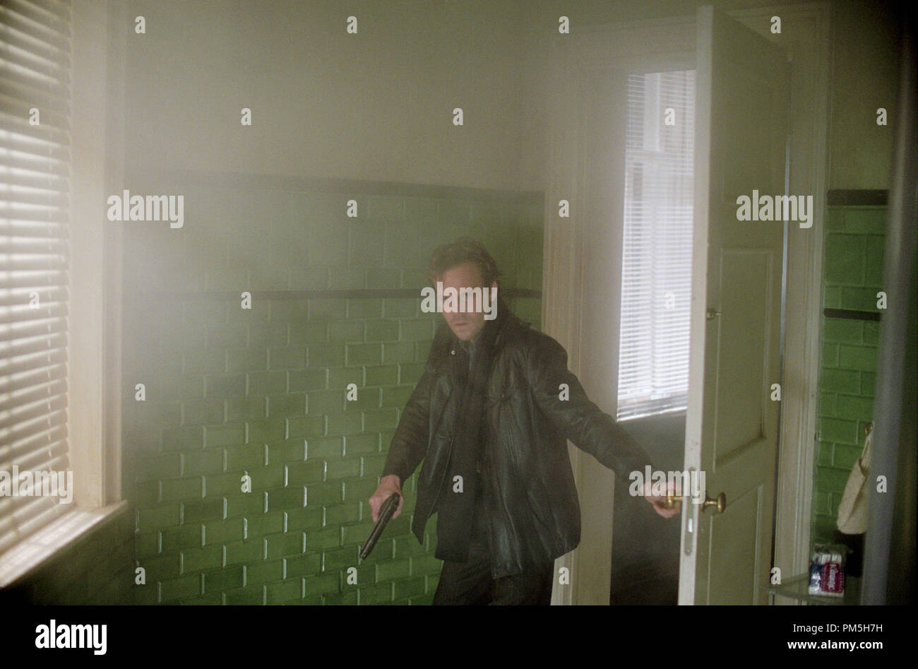 Studio Werbung immer noch von "FeardotCom" Stephen Dorff © 2002 Warner Brothers Photo Credit: Etienne Braun Stockfoto