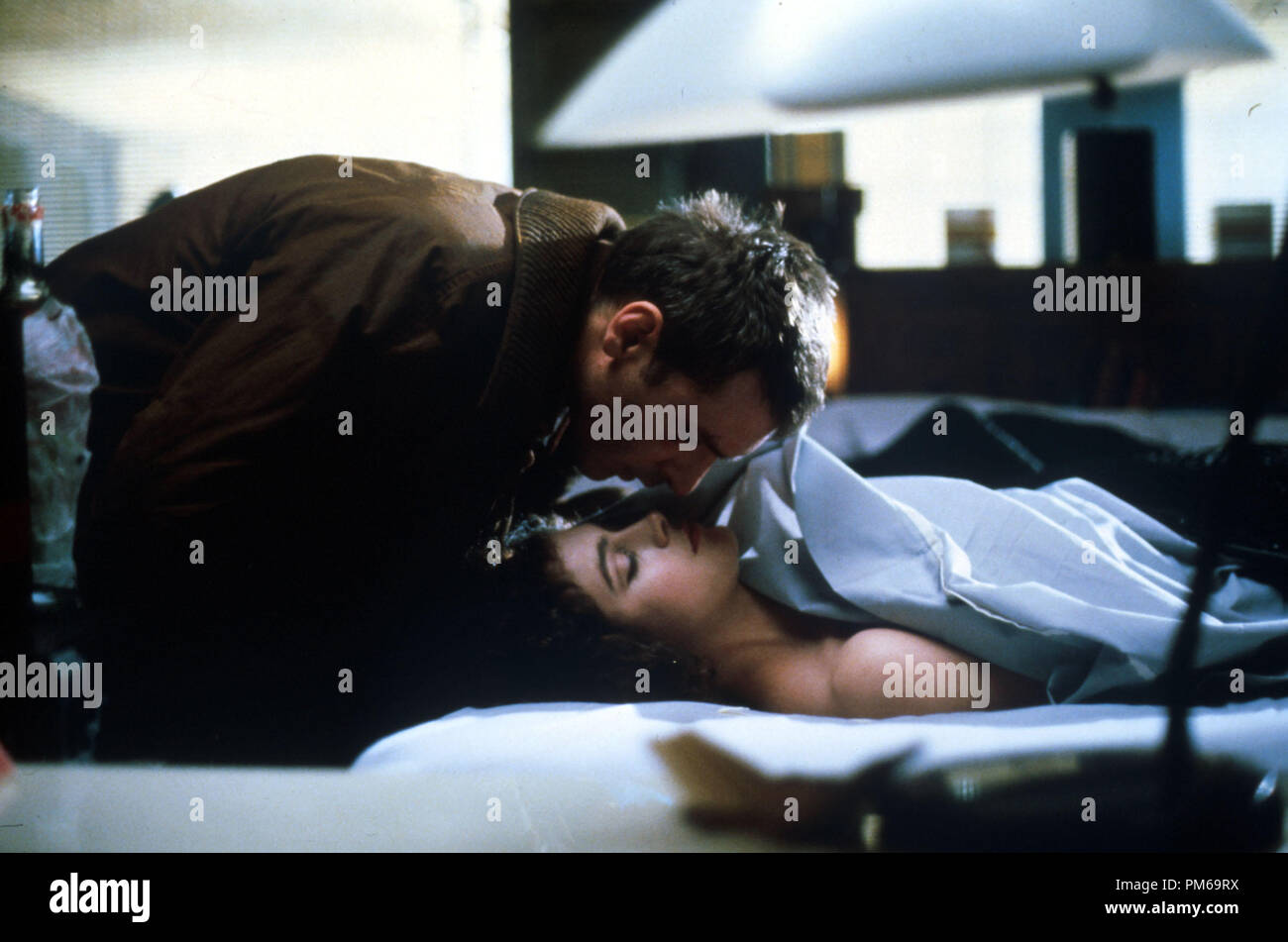 Harrison Ford Sean Young Blade Runner 1982 Stockfotografie Alamy