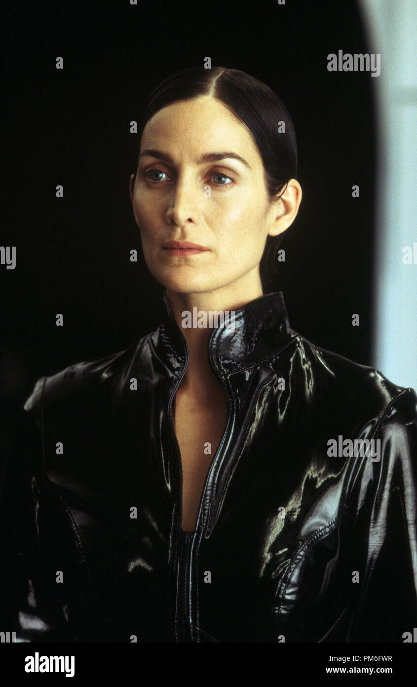 Studio Werbung immer noch von der "Matrix Revolutions" Carrie-Anne Moss © 2003 Warner Foto von jasin Boland Datei Referenz # 30753978 THA nur für redaktionelle Verwendung - Alle Rechte vorbehalten Stockfoto
