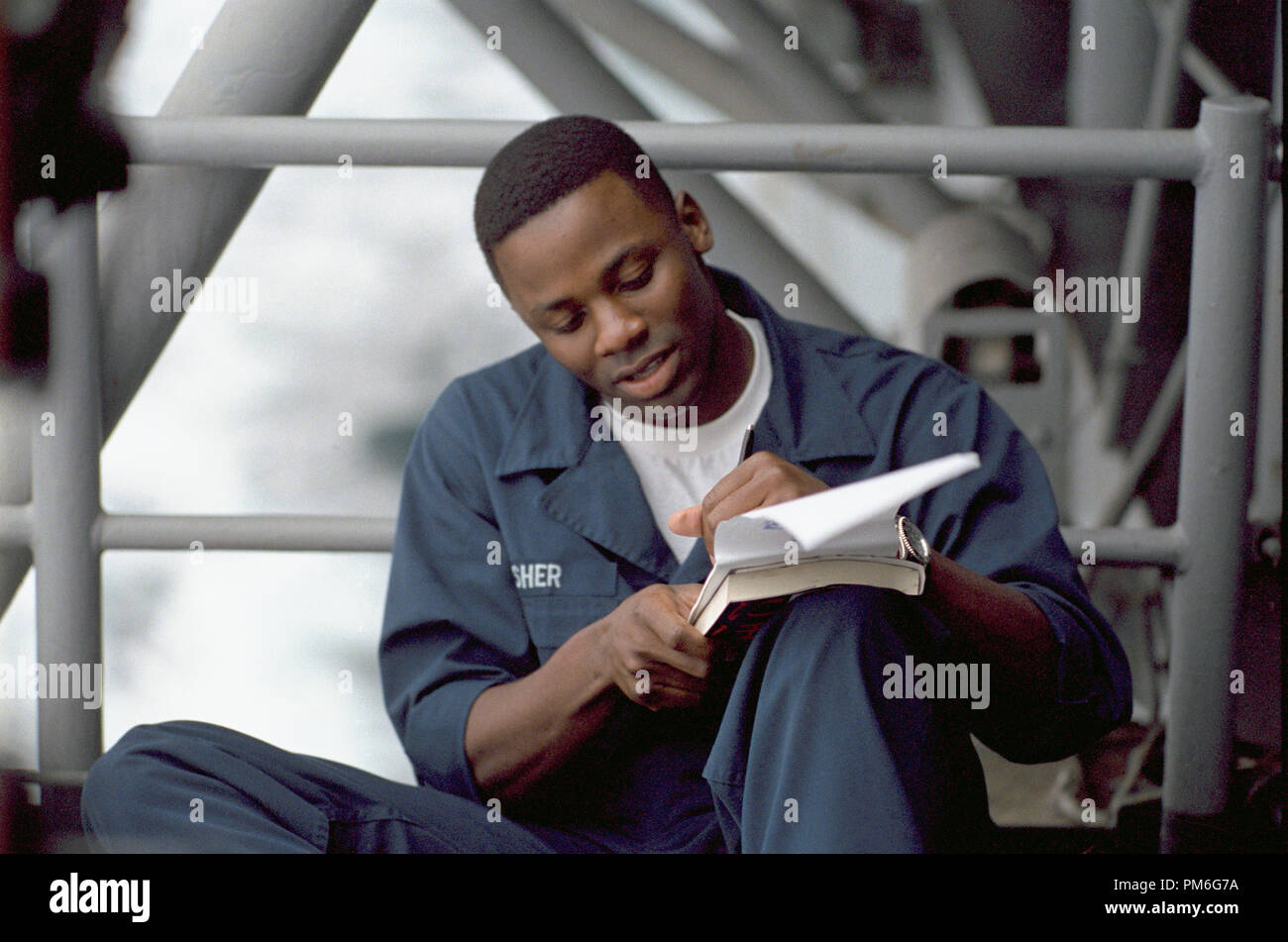 Film Still / Werbung immer noch von "antwone Fisher" Derek Luke © 2002 Twentieth Century Fox Foto: Sidney Baldwin Stockfoto