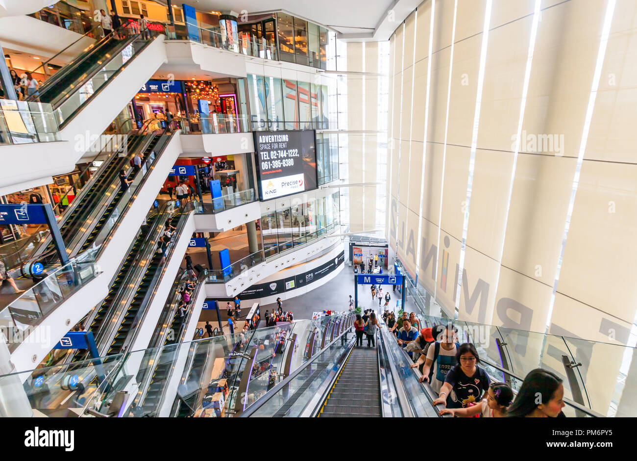 Bangkok, Thailand - 25. Juli 2018: Die innere Klemme 21 Shopping Mall in Bangkok. Stockfoto