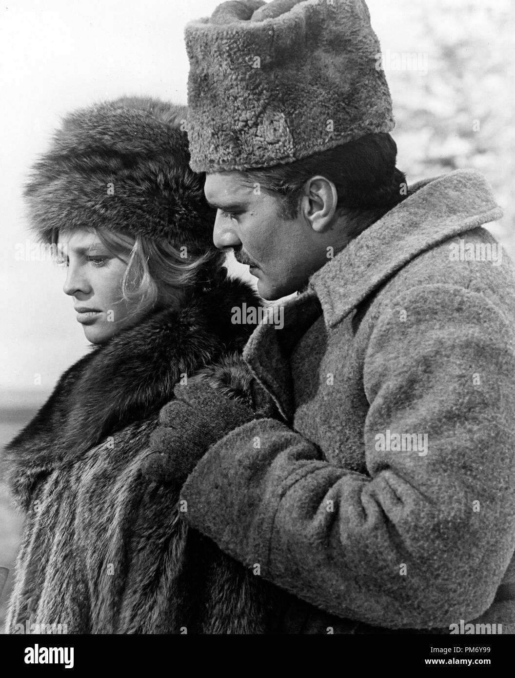 Studio Publicity still: Doktor Zhivago Julie Christie, Omar Sharif 1965 MGM File Reference # 31202 1112THA Stockfoto