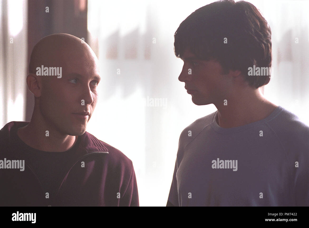 Film Still / Werbung immer noch von der mallville' (Episode: Metamorphose) Michael Rosenbaum, Tom Welling 2001 Photo Credit: Brian Cyr Datei Referenz # 30847334 THA nur für redaktionelle Verwendung - Alle Rechte vorbehalten Stockfoto