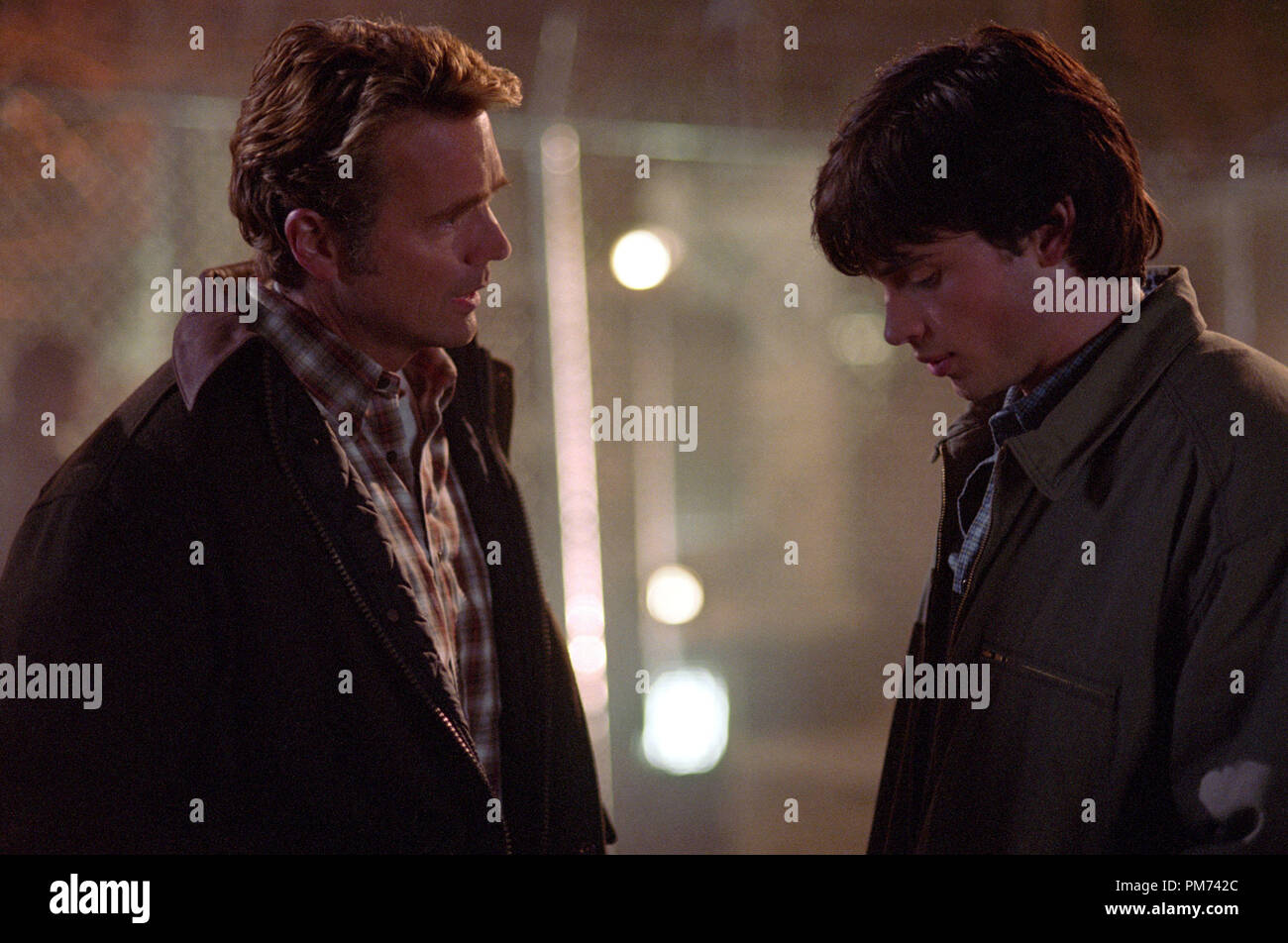 Film Still / Werbung immer noch von der mallville' (Episode: Leech) Johannes Schneider, Tom Welling 2001 Photo Credit: Brian Cyr Datei Referenz # 30847344 THA nur für redaktionelle Verwendung - Alle Rechte vorbehalten Stockfoto