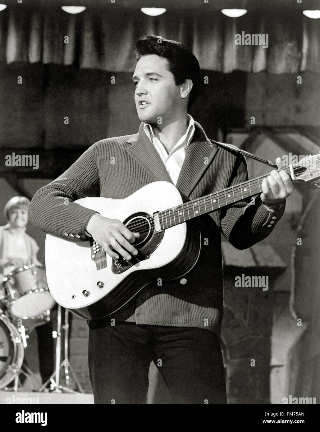 Elvis Presley, der pinbelegung' 1966 MGM Datei Referenz # 30928 458 THA Stockfoto Elvis Presley, der pinbelegung' 1966 MGM Datei Referenz # 30928 458 THA Stockfoto