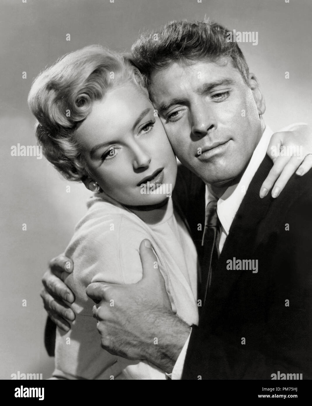 Burt Lancaster und Deborah Kerr, "von hier zur Ewigkeit' 1953 Columbia Datei Referenz # 30928 600 THA Stockfoto