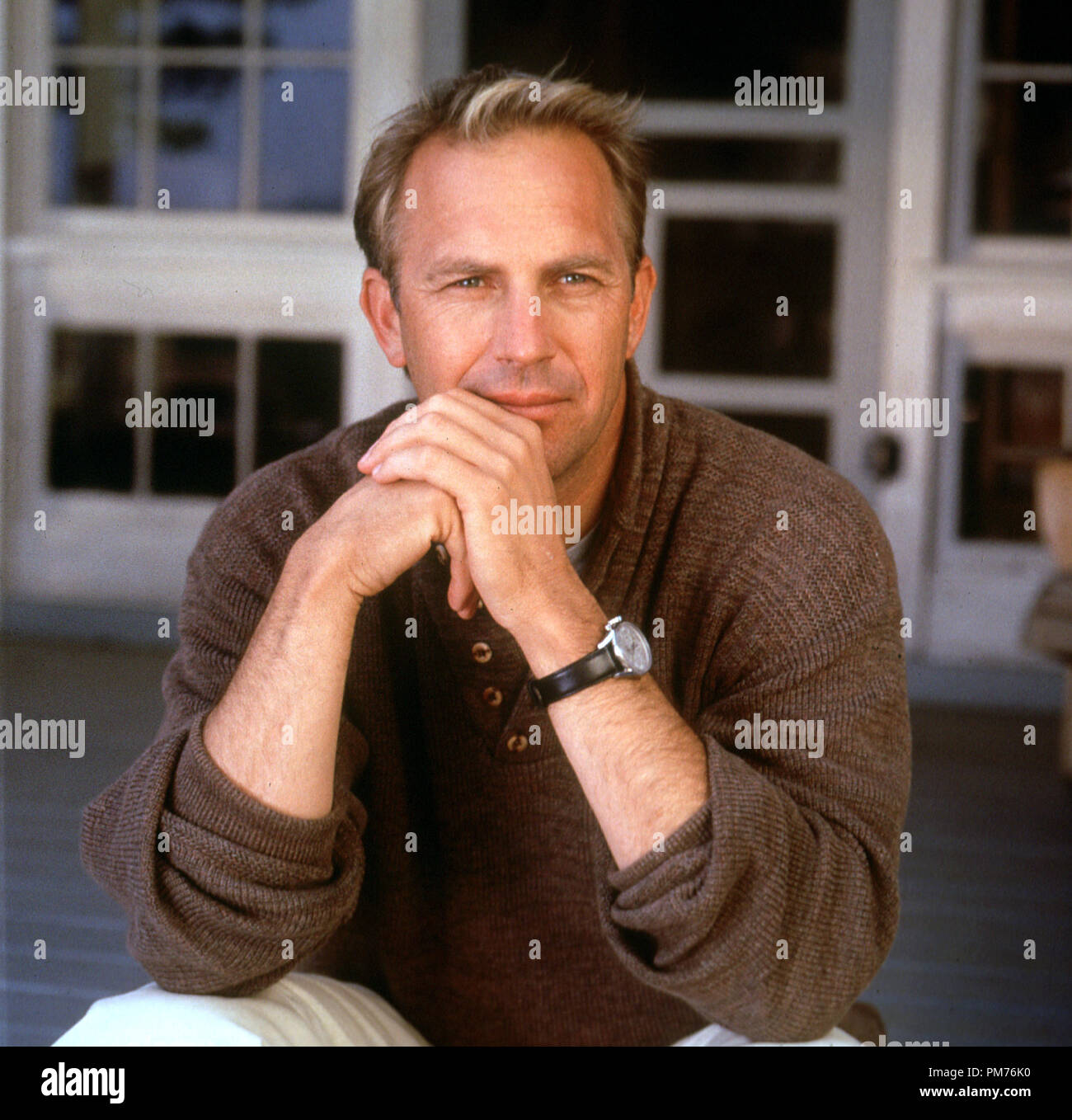 Film Still / Werbung noch von 'Message In A Bottle' Kevin Costner © 1999 Warner Brothers Photo Credit: Ben Glas Datei Referenz # 30973423 THA nur für redaktionelle Verwendung - Alle Rechte vorbehalten Stockfoto