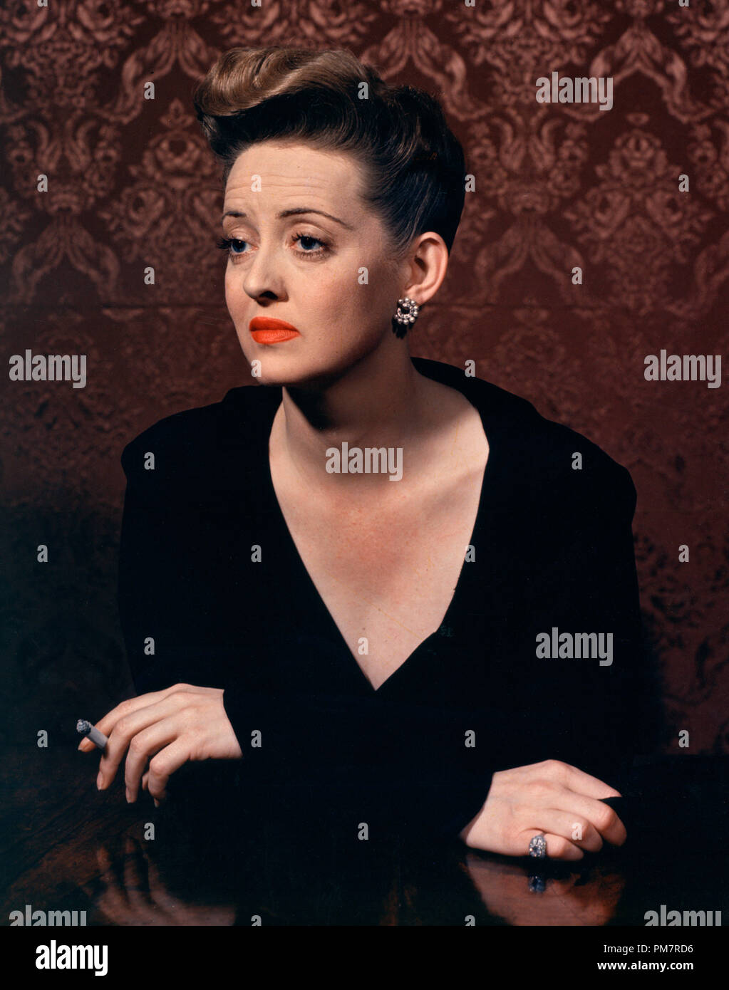 Studio Publicity still: 'Now, Voyager' Bette Davis 1942 Warner File Reference # 31386 1243THA Stockfoto