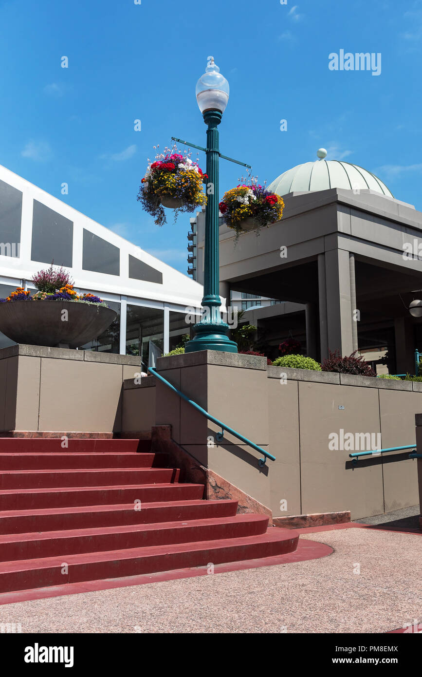 Schritte zum Victoria Conference Centre, Victoria, der Hauptstadt von British Columbia, Kanada Stockfoto