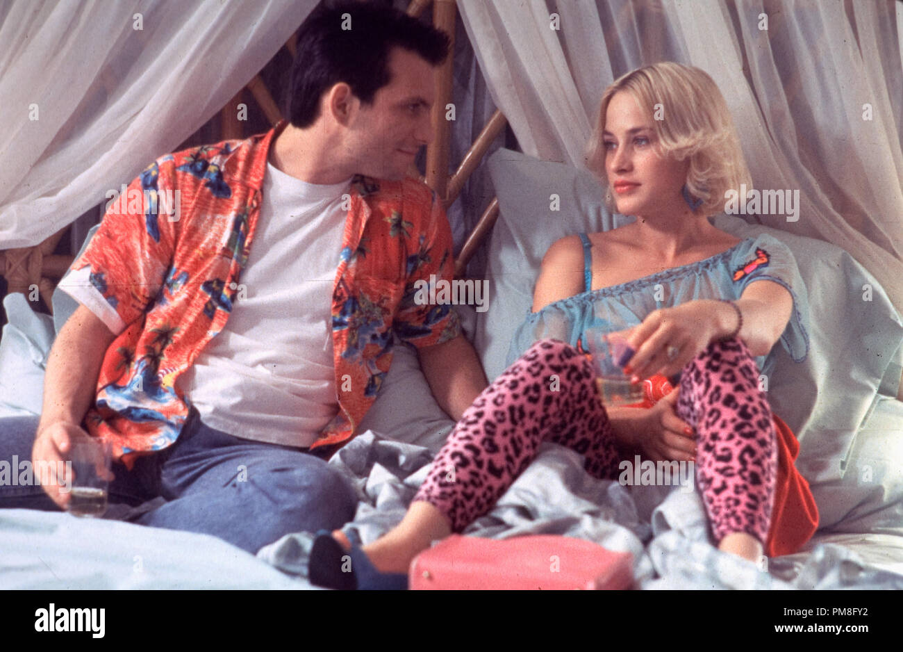 Film Still / Werbung immer noch von "True Romance" Patricia Arquette, Christian Slater © 1993 Warner Foto: Ron Phillips Datei Referenz # 31371032 THA nur für redaktionelle Verwendung Alle Rechte vorbehalten Stockfoto
