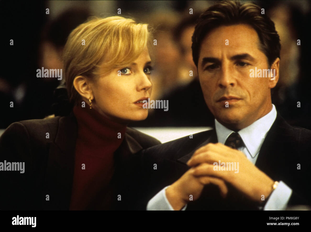 Film Still / Werbung immer noch von "schuldig wie Sünde' Rebecca De Mornay, Don Johnson © 1993 Hollywood Pictures Photo Credit: Kerry Hayes Datei Referenz # 31371281 THA nur für redaktionelle Verwendung Alle Rechte vorbehalten Stockfoto