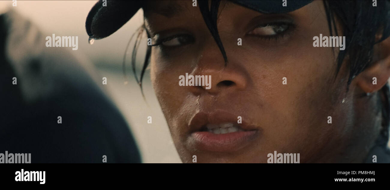 RIHANNA als Raikes in "Die Wilden Hühner" eine epische-scale Action - Abenteuer, die über die Meere entfaltet, in den Himmel und über Land wie unser Planet kämpft ums Überleben gegen eine überlegene Kraft. Stockfoto