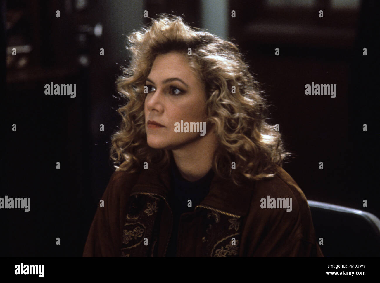 Film Still oder Werbung noch von 'V.I. Warshawski" Kathleen Turner © 1991 Hollywood Pictures Photo Credit: Jane O'Neal Alle Rechte vorbehalten Datei Referenz # 31527007 THA für die redaktionelle Nutzung nur Stockfoto