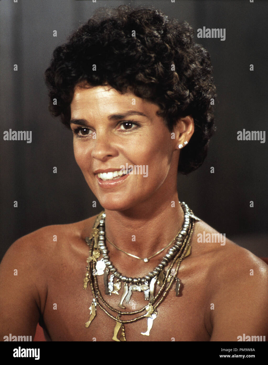 Studio Werbung immer noch von "Konvoi" Ali MacGraw © 1978 United Artists Alle Rechte vorbehalten Datei Referenz # 31720204 THA für die redaktionelle Nutzung nur Stockfoto