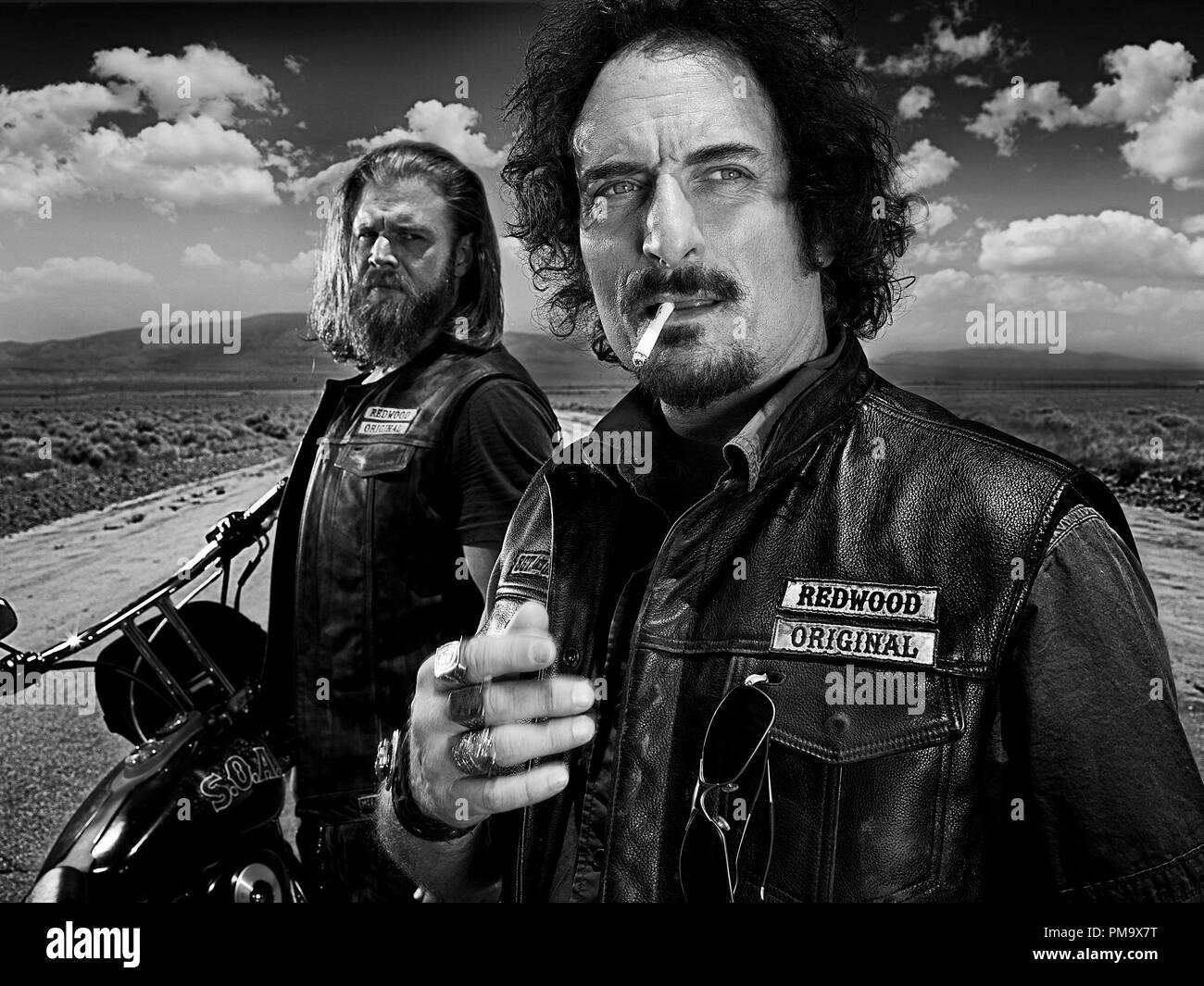 Sohne Der Anarchie L R Ryan Hurst Und Kim Coates In Sohne Der Anarchie Stockfotografie Alamy