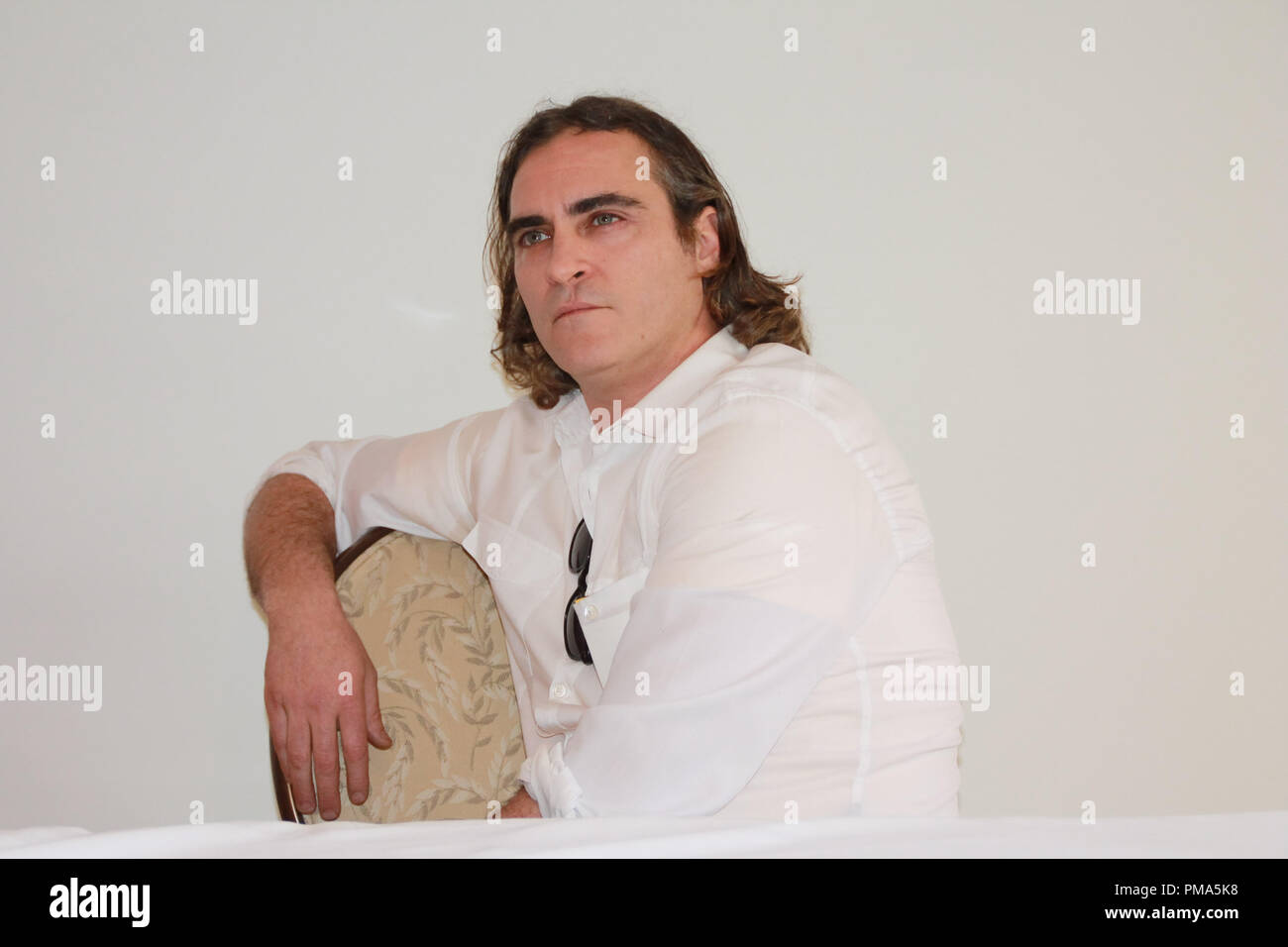 Joaquin Phoenix 'Ihr' Portrait Session, 18. November 2013. Reproduktion von amerikanischen Boulevardzeitungen ist absolut verboten. Datei Referenz # 32189 013 GFS nur für redaktionelle Verwendung - Alle Rechte vorbehalten Stockfoto