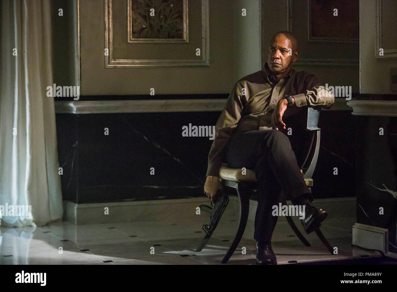(DENZEL WASHINGTON) in Columbia Pictures' DEN EQUALIZER. Stockfoto