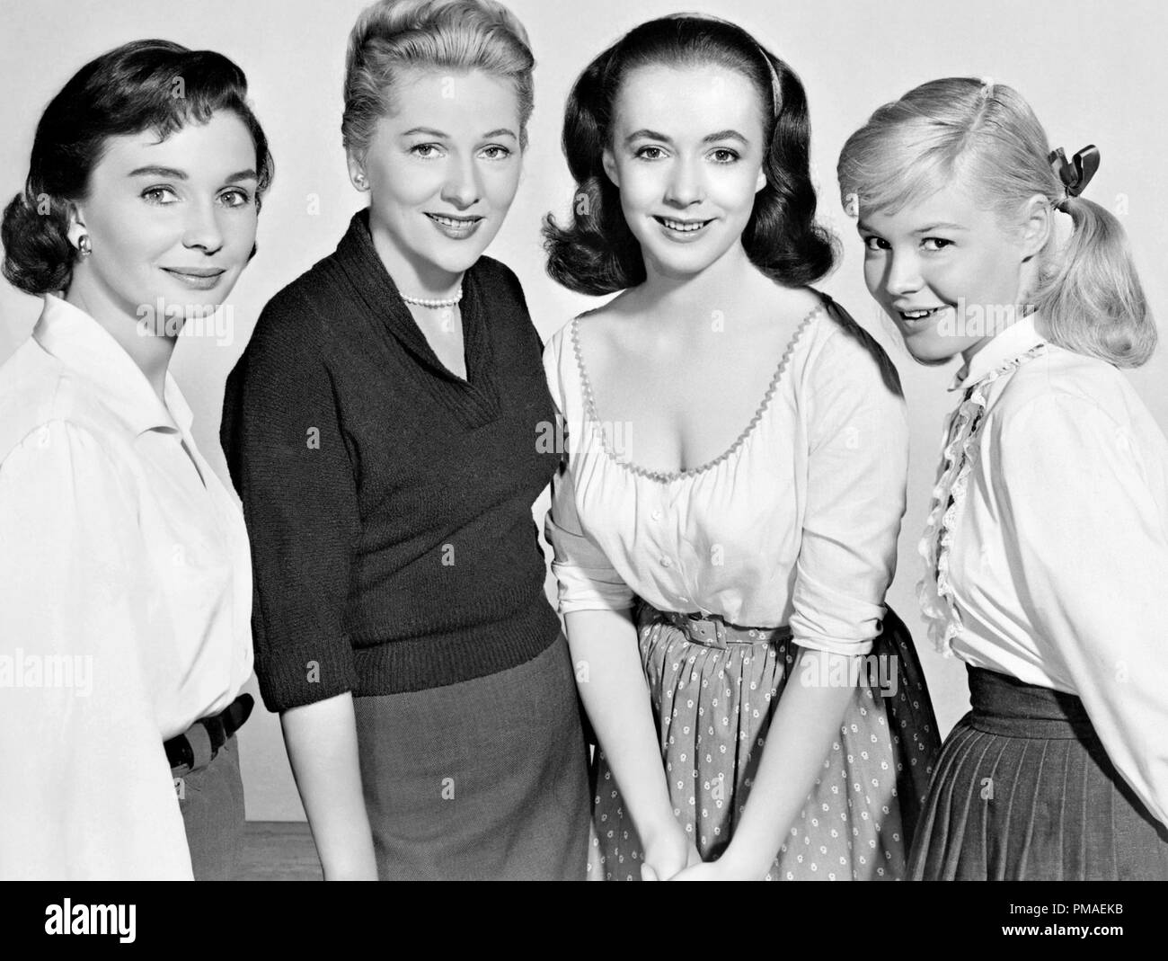 Jean Simmons, Joan Fontaine, Piper Laurie, Sandra Dee', bis Sie die Segel", 1957 MGM Datei Referenz # 32509 970 THA Stockfoto