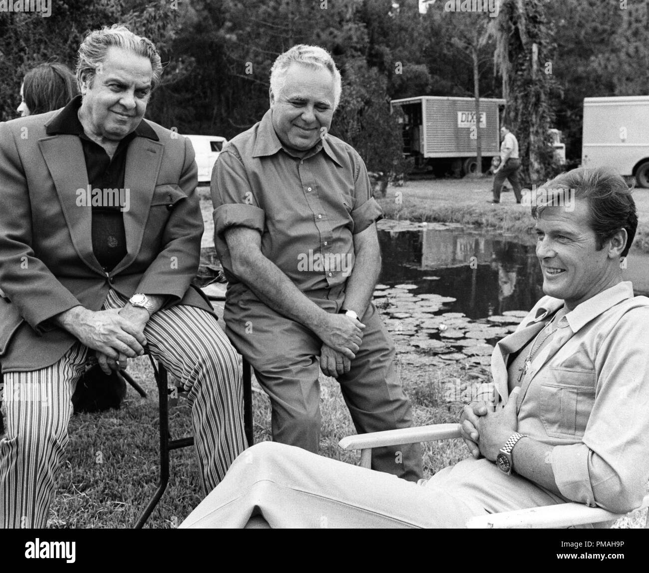 Harry saltzman albert broccoli Fotos und Bildmaterial in hoher