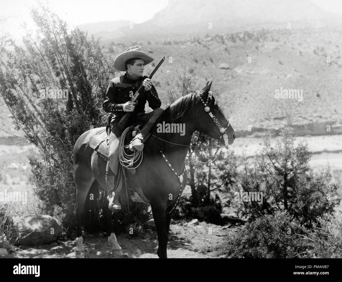 Filmstill/Publicity von „The Deadwood Coach“ Tom Mix 1924 Fox - No Release - for redtorial Use File Reference # 33505 486THA Stockfoto