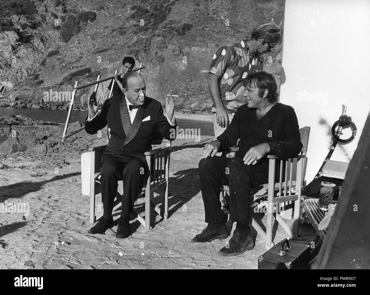 Richard Burton, Noel Coward, 1967 © GFS/Hollywood Archiv - Alle Rechte vorbehalten File Reference # 32557 695 THA Stockfoto