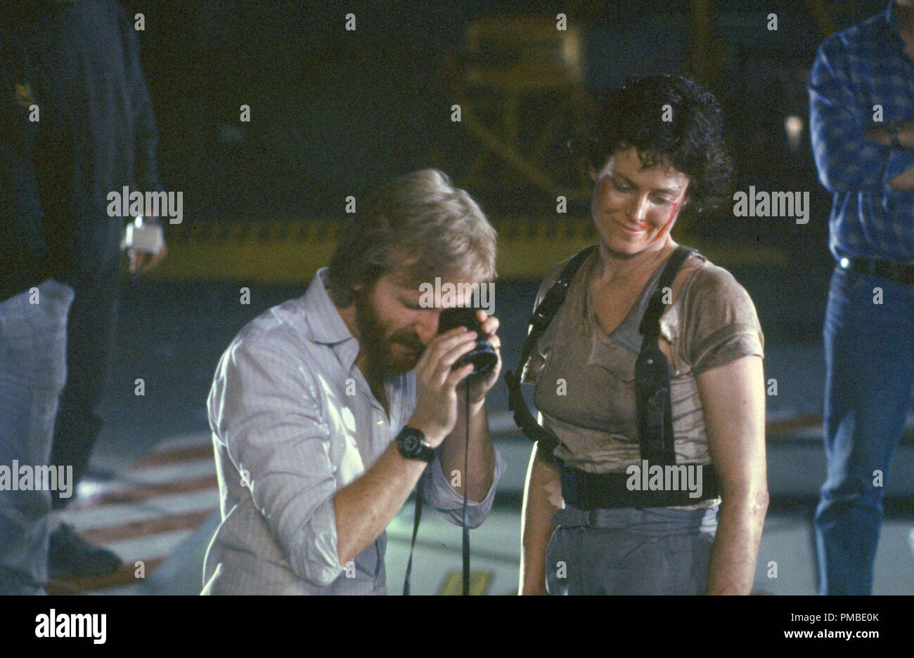 Regisseur James Cameron und Sigourney Weaver, 'Aliens' 1986 Twentieth Century Fox Film Corporation Stockfoto