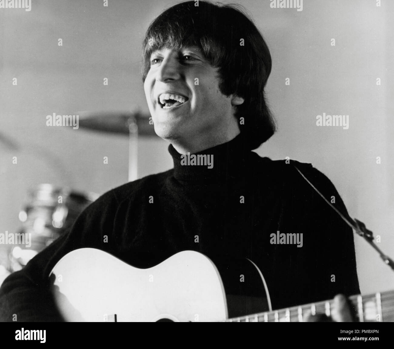 John Lennon, (die Beatles) 'Hilfe!' (1965) United Artists Datei Referenz # 33300 057 THA Stockfoto