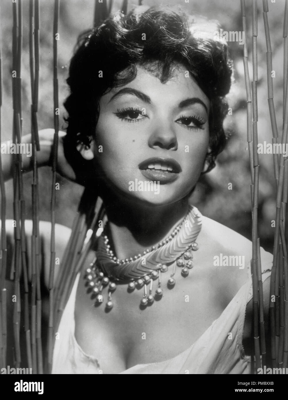 Rita Moreno, ca. 1955 Datei Referenz 33300 149 THA Stockfotografie
