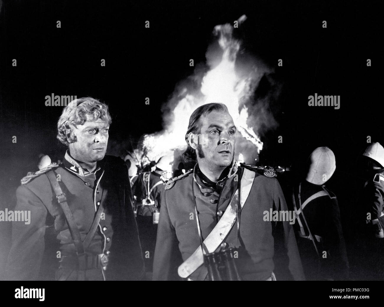 Michael Caine, Stanley Baker, "Zulu" 1964 Botschaft Bilder Datei Referenz # 33480 704 THA Stockfoto