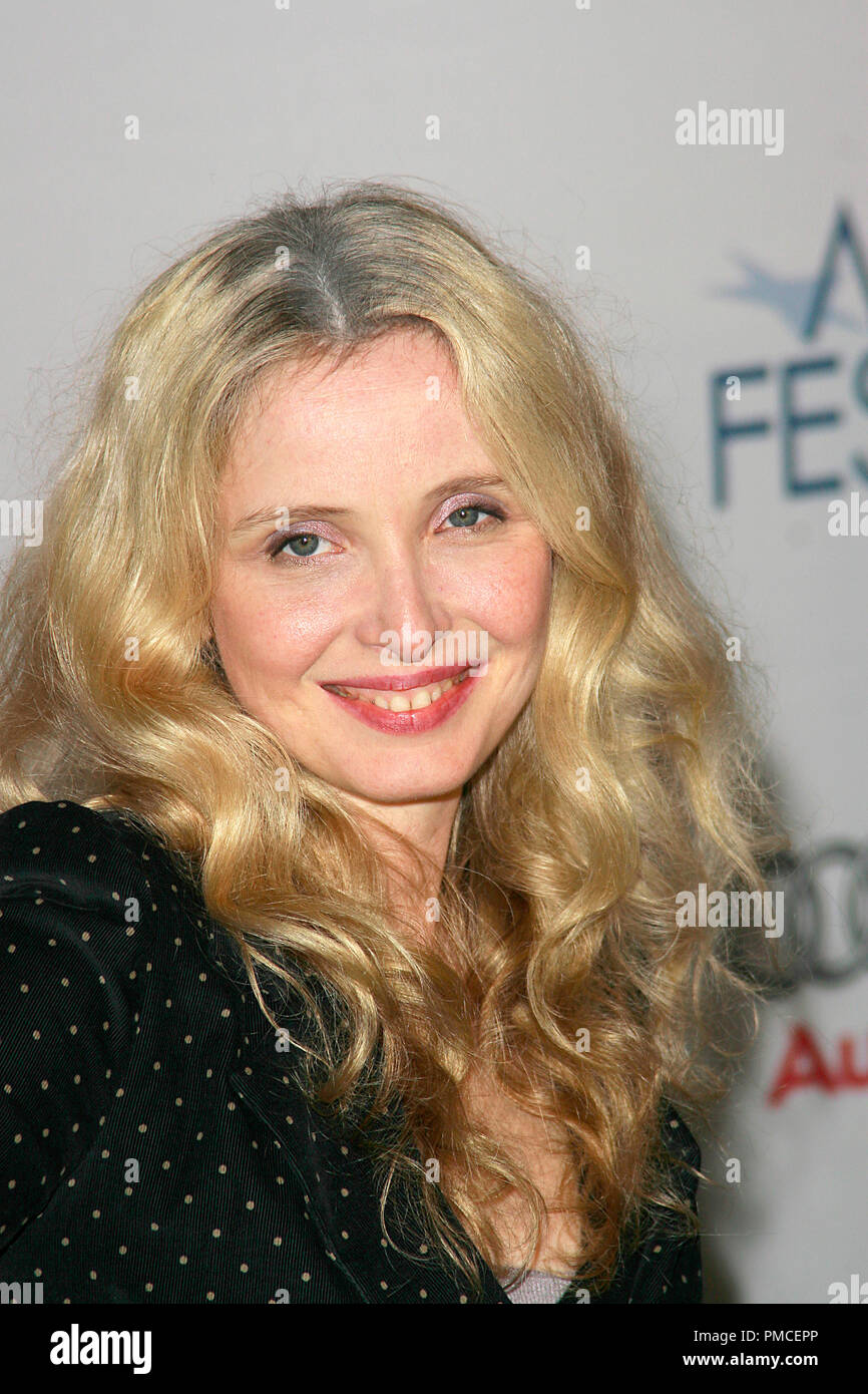 "Persepolis" (Premiere) Julie Delpy 21-30-2007/ArcLight Kinos/Los Angeles, CA/Sony Pictures Classics/© Joseph Martinez/Picturelux - Alle Rechte vorbehalten File Reference # 23240 0017 PLX nur für redaktionelle Verwendung - Alle Rechte vorbehalten Stockfoto