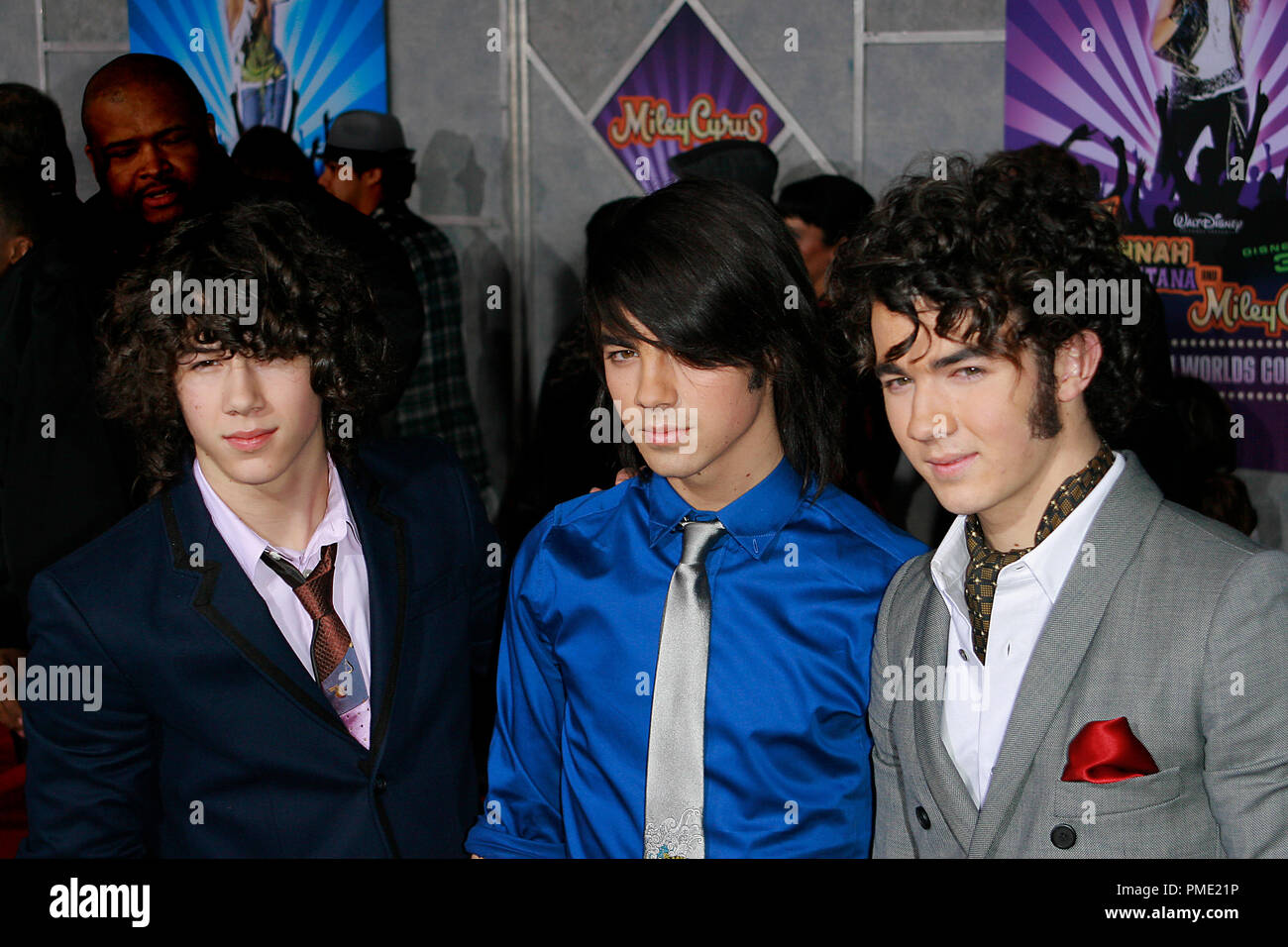 "Hannah Montana & Miley Cyrus: das Beste beider Welten' Konzert Tour Premiere Nick Jonas, Joe Jonas, Kevin Jonas der Jonas Brothers 1-17-2008/El Capitan Theatre/Walt Disney Pictures/Hollywood, CA/Foto von Joseph Martinez Datei Referenz # 23332 0074 PLX nur für redaktionelle Verwendung - Alle Rechte vorbehalten Stockfoto