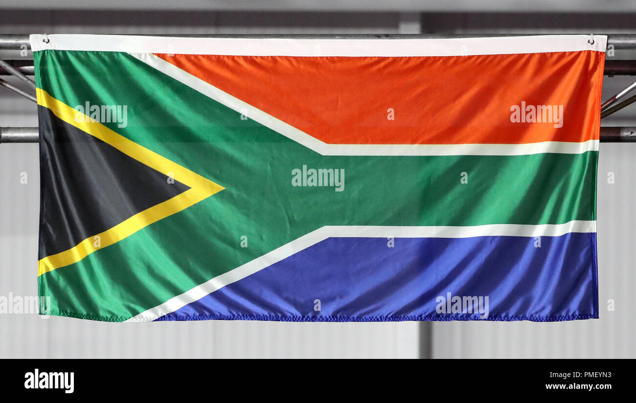 Eine allgemeine Ansicht der Fahne von Südafrika an der Carrara Stadion bei Tag sieben der 2018 Commonwealth Games in der Gold Coast, Australien. PRESS ASSOCIATION Foto. Bild Datum: Mittwoch, 11. April 2018. Siehe PA Geschichte COMMONWEALTH Athletik. Photo Credit: Danny Lawson/PA-Kabel. Einschränkungen: Nur für den redaktionellen Gebrauch bestimmt. Keine kommerzielle Nutzung. Kein Video-Emulation. Stockfoto