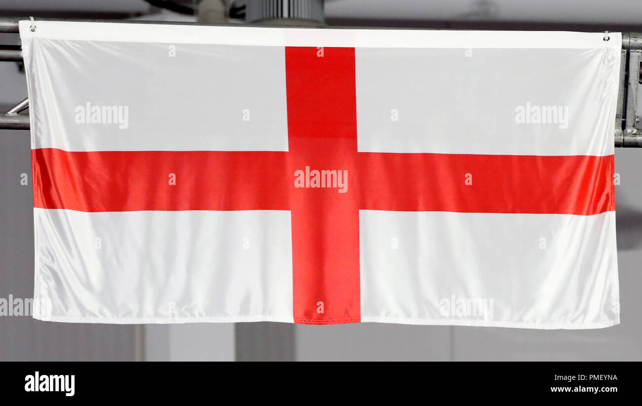Eine allgemeine Ansicht der Flagge von England an der Carrara Stadion bei Tag sieben der 2018 Commonwealth Games in der Gold Coast, Australien. PRESS ASSOCIATION Foto. Bild Datum: Mittwoch, 11. April 2018. Siehe PA Geschichte COMMONWEALTH Athletik. Photo Credit: Danny Lawson/PA-Kabel. Einschränkungen: Nur für den redaktionellen Gebrauch bestimmt. Keine kommerzielle Nutzung. Kein Video-Emulation. Stockfoto