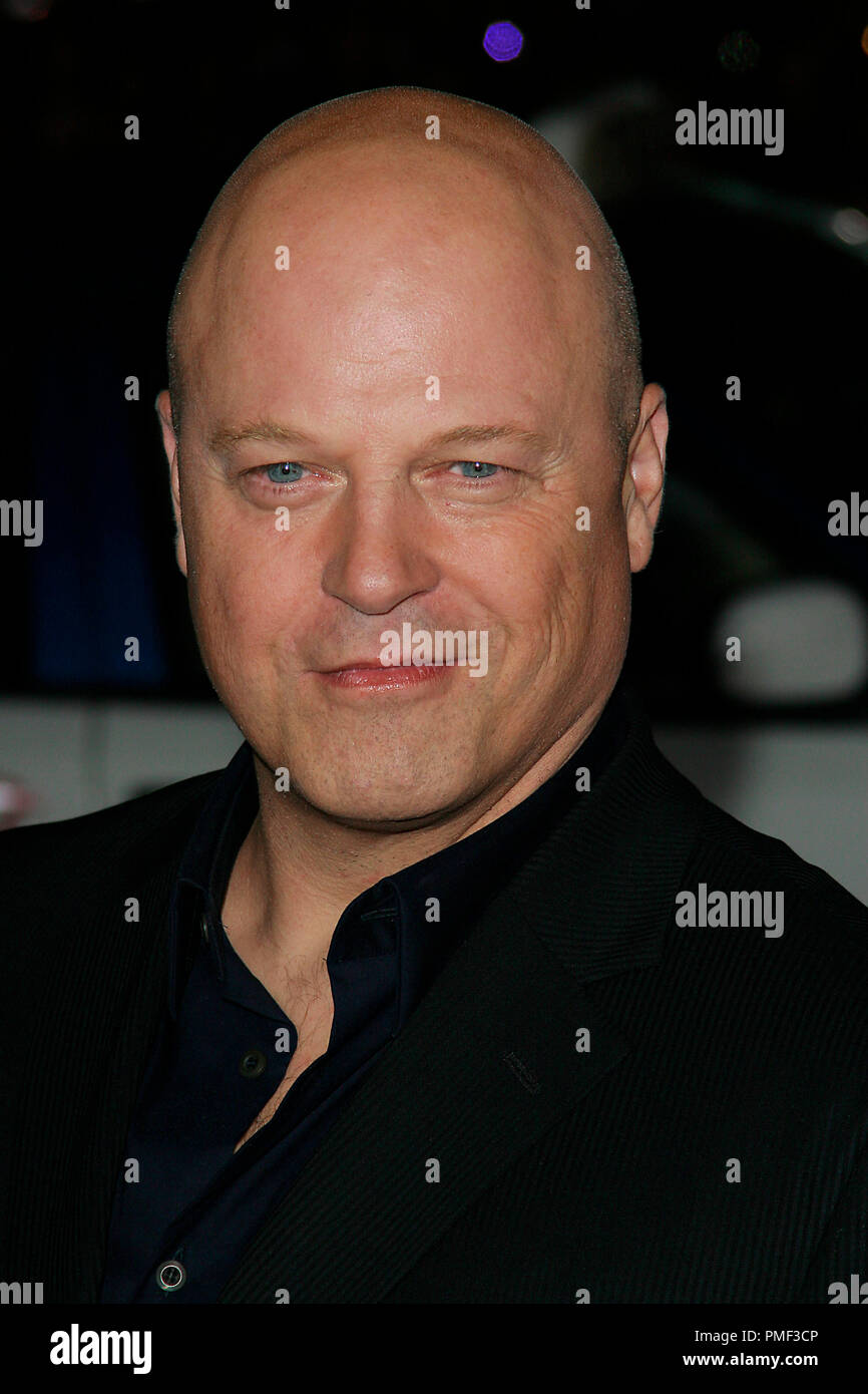 Eagle Eye Premiere Michael Chiklis 9-16-2008/Grauman's Chinese Theater / Hollywood, CA/DreamWorks Bilder/Foto von Joseph Martinez Datei Referenz # 23605 0125 PLX nur für redaktionelle Verwendung - Alle Rechte vorbehalten Stockfoto