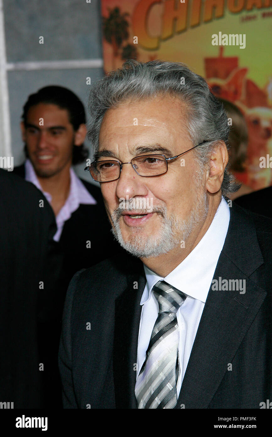 'Beverly Hills Chihuahua' Premiere Placido Domingo 9-18-2008/El Capitan Theatre/Hollywood, CA/Walt Disney Pictures/Foto von Joseph Martinez Datei Referenz # 23610 0019 PLX nur für redaktionelle Verwendung - Alle Rechte vorbehalten Stockfoto