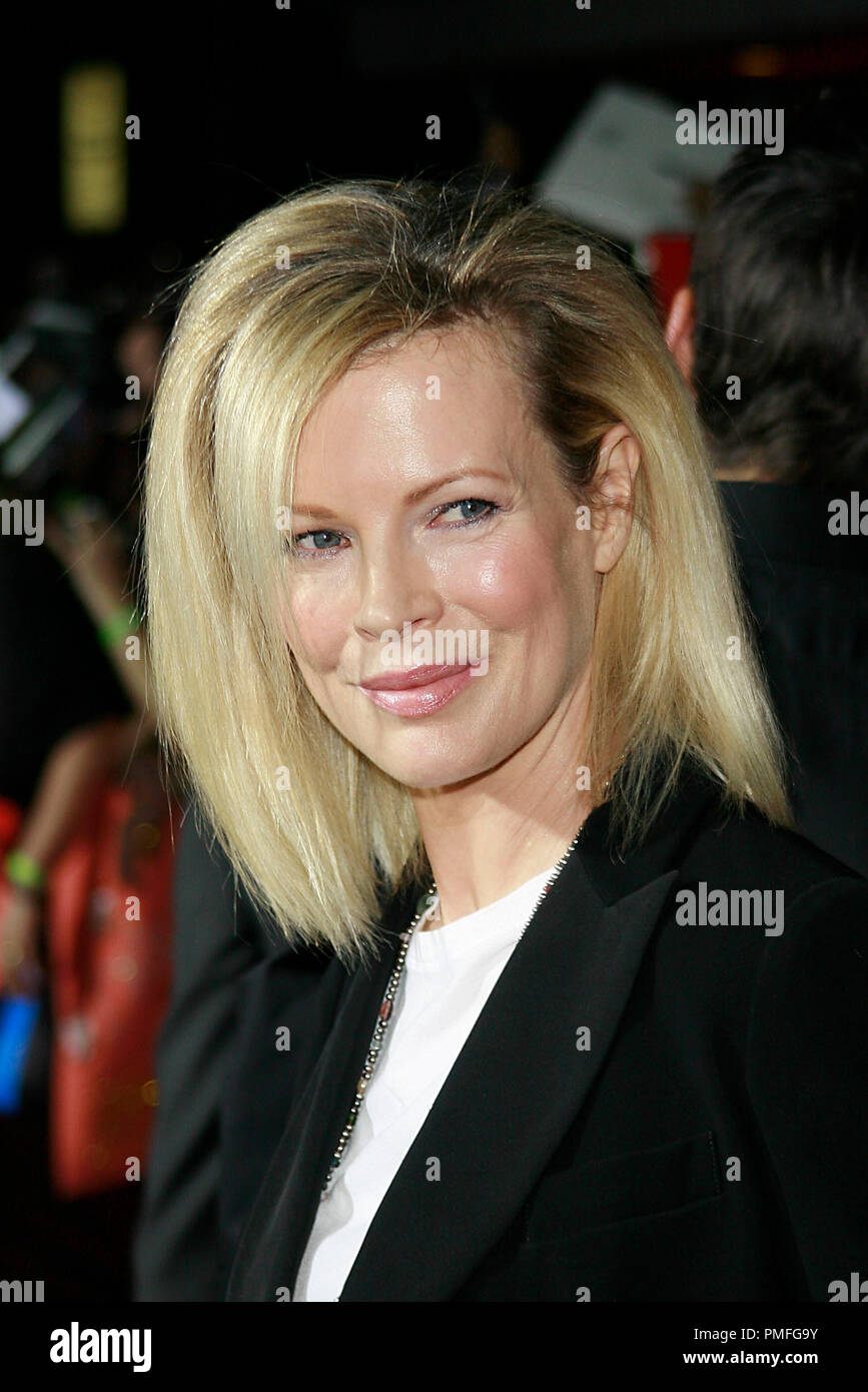 'Twilight'-Premiere Kim Basinger 11-17-2008/Manns Dorf Theater/Westwood, CA/Summit Entertainment/Foto von Joseph Martinez Datei Referenz # 23657_0044 JM für die redaktionelle Nutzung nur - Stockfoto