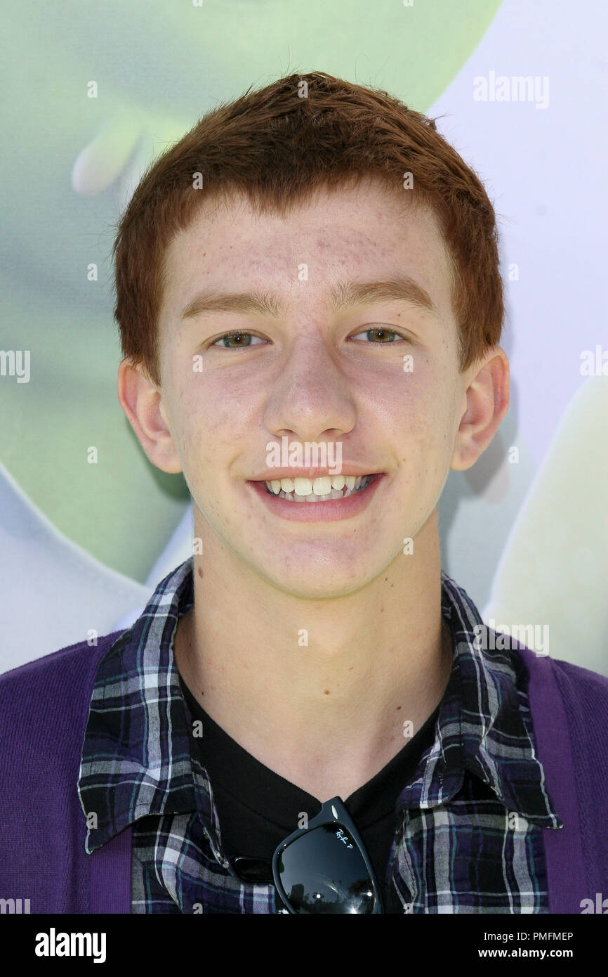 Joshua Logan Moore bei der Premiere von Columbia Pictures' "Planet 51". Ankünfte an den Mann Dorf Theater in Westwood, CA, 14. November 2009 statt. Foto: © Joseph Martinez/Picturelux - Alle Rechte vorbehalten File Reference # 30135 64 PLX nur für den redaktionellen Gebrauch - Alle Rechte vorbehalten Stockfoto