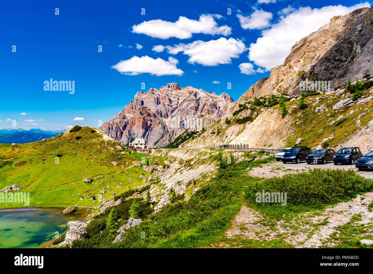 Blick auf die Dolomiten am Valparola Pass in der Provinz Belluno in Italien Stockfoto