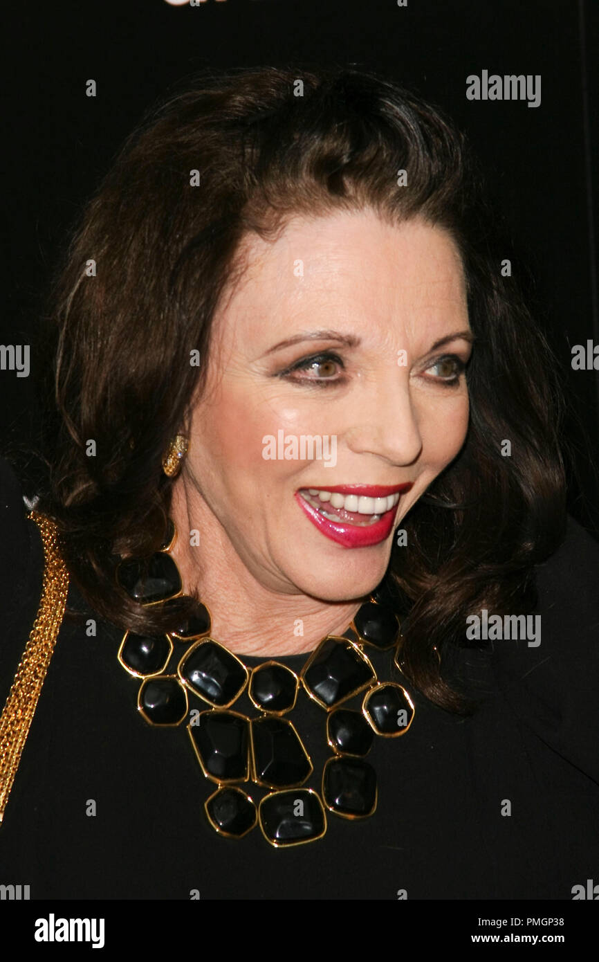 Joan Collins an der Weinstein Company Pre-Oscar Party. Ankunft im Soho House in West Hollywood, CA am Samstag, den 6. März 2010. © Joseph Martinez/Picturelux Datei Referenz Nr.30151 106 JM nur für redaktionelle Verwendung - Alle Rechte vorbehalten Stockfoto