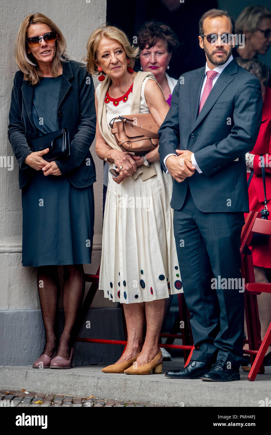 Den Haag, Niederlande. 18 Sep, 2018. Mutter und Bruder der Königin Maria Maxima Zorreguieta und Juan Zorreguieta während der jährlichen Eröffnung des Parlaments jahr Prinsjesdag in Den Haag, Niederlande, 18. September 2018. Quelle: Patrick Van Katwijk |/dpa/Alamy leben Nachrichten Stockfoto