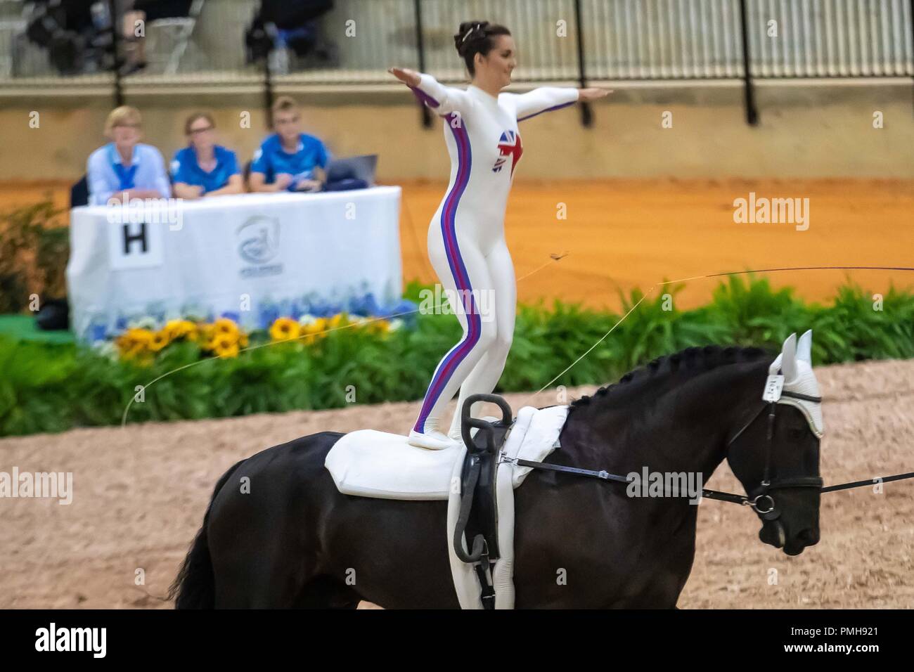 Tryon North Carolina, USA. 18 Sep, 2018. Rebecca Norval. Edinburgh 23. Lunger Saacha de Ambrossio. GBR. Vaulting. Die einzelnen weiblichen Konkurrenz. Tag 7. World Equestrian Games. WEG 2018 Tryon. North Carolina. USA. 18.09.2018. Credit: Sport in Bildern/Alamy leben Nachrichten Stockfoto Tryon North Carolina, USA. 18 Sep, 2018. Rebecca Norval. Edinburgh 23. Lunger Saacha de Ambrossio. GBR. Vaulting. Die einzelnen weiblichen Konkurrenz. Tag 7. World Equestrian Games. WEG 2018 Tryon. North Carolina. USA. 18.09.2018. Credit: Sport in Bildern/Alamy leben Nachrichten Stockfoto