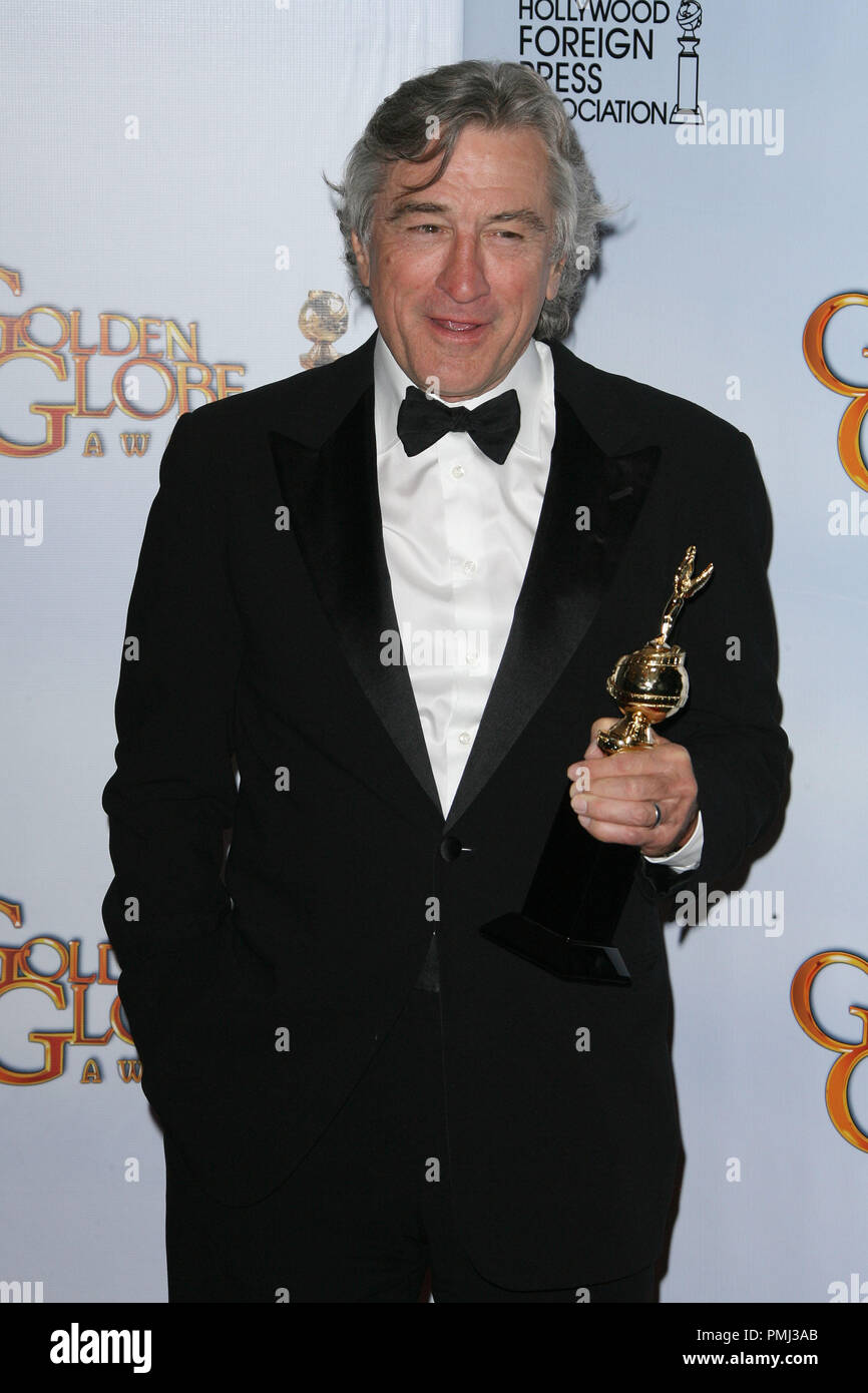 Robert De Niro an der 68TH GOLDEN GLOBES AWARDS - Presse. Die Veranstaltung wurde im Beverly Hilton Hotel in Beverly Hills, CA am Sonntag, 16. Januar 2011. Foto von AJ Garcia/PictureLux Datei Referenz # 30825 465 Nur für den redaktionellen Gebrauch - Alle Rechte vorbehalten gehalten Stockfoto