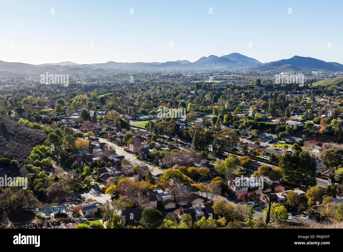 Hilltop Blick in den Vorstädten von tausend Eichen in der Nähe von Los Angeles, Kalifornien. Stockfoto