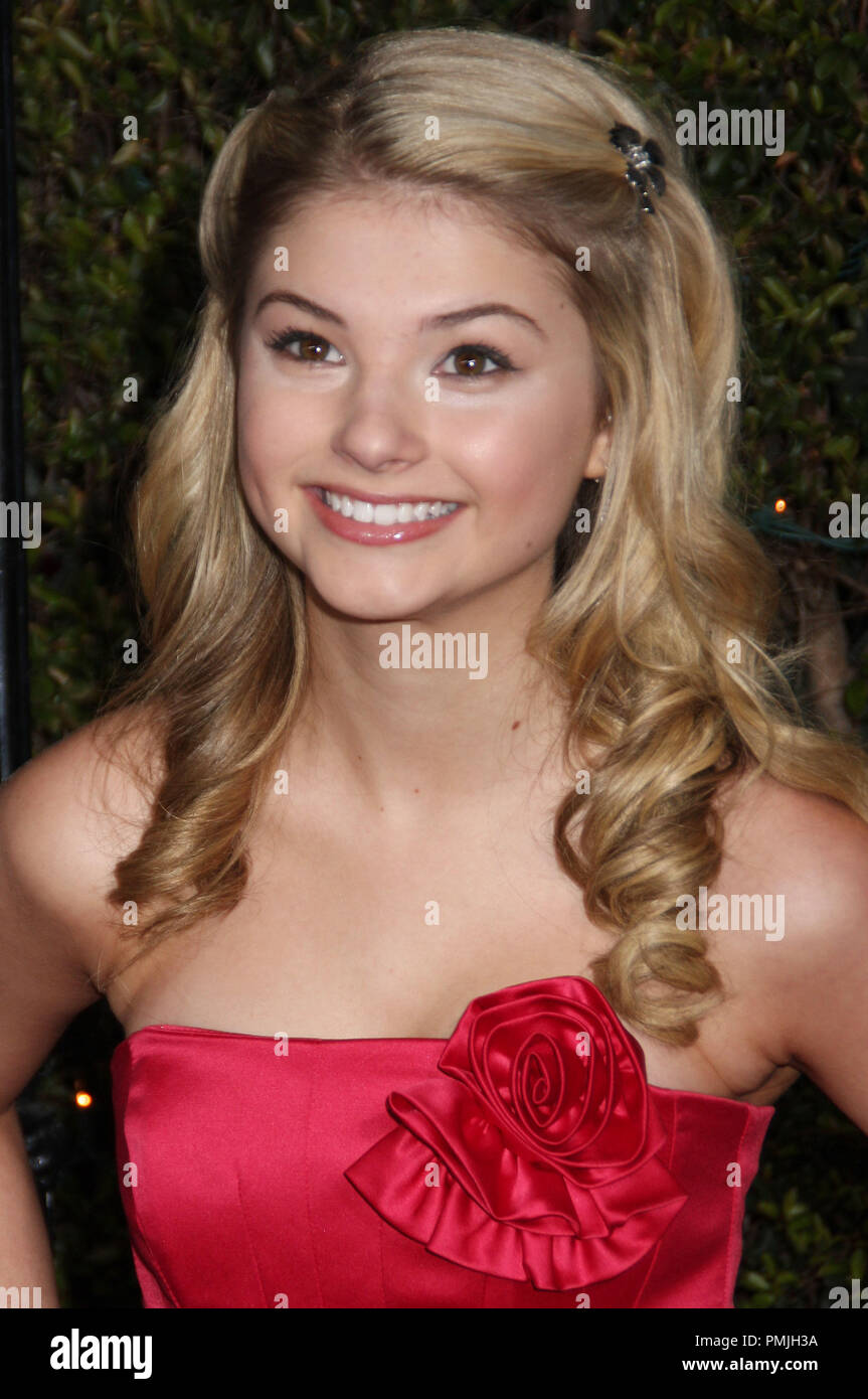 Stefanie Scott am Los Angeles Premiere von No Strings Attached im Regency Dorf Theater in Los Angeles, CA am Dienstag, 11. Januar 2011 statt. Foto von Pedro Ulayan Pacific Rim Foto Presse/PictureLux Stockfoto